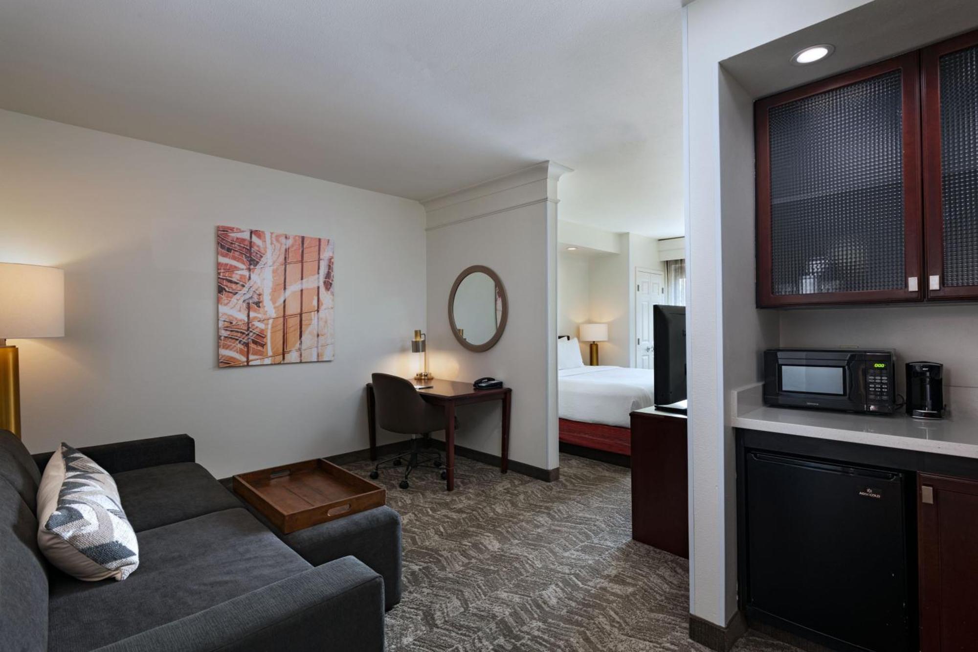 Springhill Suites By Marriott Dallas Dfw Airport East Las Colinas Irving Exteriör bild